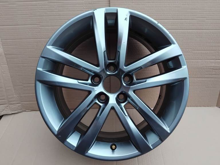 VW ORIGINAL POLO 16in SALVADOR ALLOY WHEEL POLO R LINE 6R 7Jx16