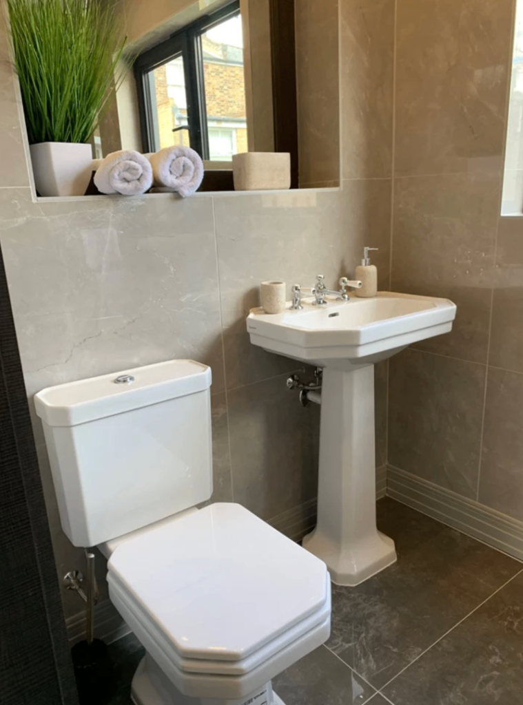 Primrose Hill Mews House to Rent | in Camden, London | Gumtree