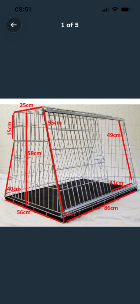 Hatchback dog crate 