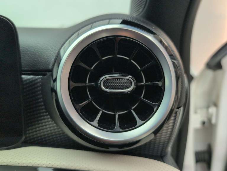 2021 Mercedes-Benz A-Class 1.3 A200 Sport Edition (Executive) Saloon 4dr Petrol Manual Euro 6 (s/...