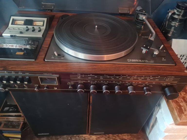 Vintage National Panoramic record player/sound system