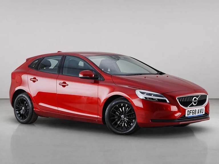 2018 Volvo V40 2.0 D2 Momentum Nav Plus Auto Euro 6 (s/s) 5dr Hatchback Diesel Automatic