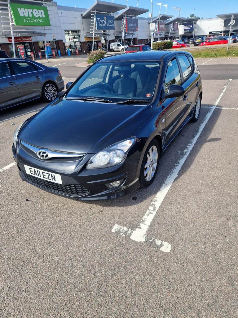 Hyundai, spare or repair  I30, Hatchback, 2011, Manual,5 doors