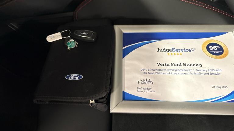 2025 Ford Kuga 2.5 FHEV ST-Line 5dr CVT Hybrid Estate Estate Hybrid Automatic