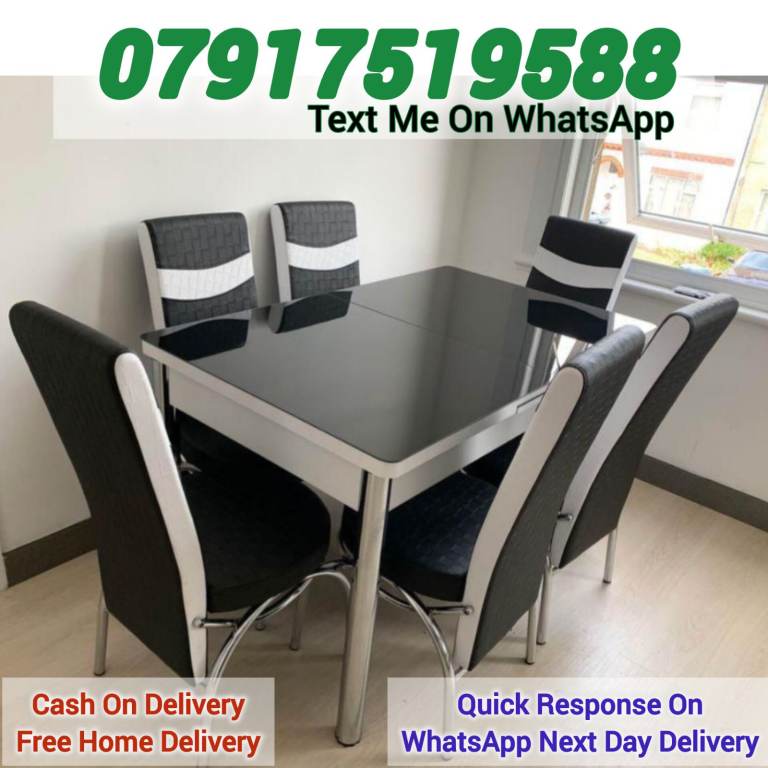 Extendable Dining Table With 4 / 6 Chairs For SALE