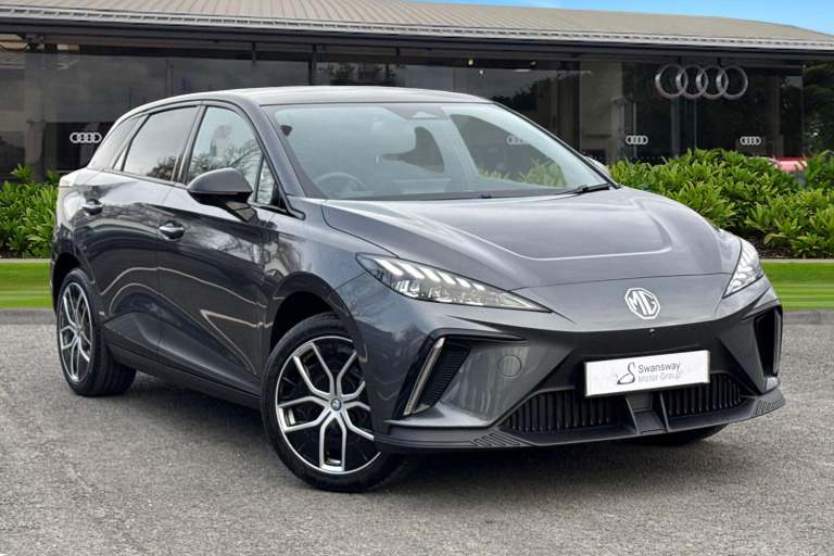 2024 MG MG4 77kWh Trophy Extended Range Auto 5dr Hatchback ELECTRIC Automatic