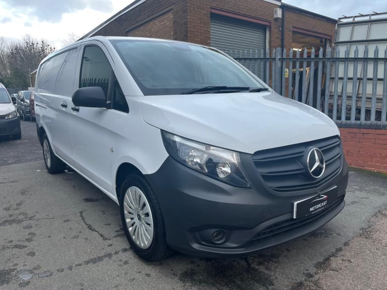 2022 72 Mercedes Benz Vito 110 CDI 2.0 Diesel Progressive Long L2 White *NO VAT*