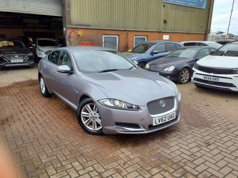 2012 62 JAGUAR XF 3.0D V6 LUXURY SALOON 4DR DIESEL AUTO EURO 5 (240 PS) DIESEL