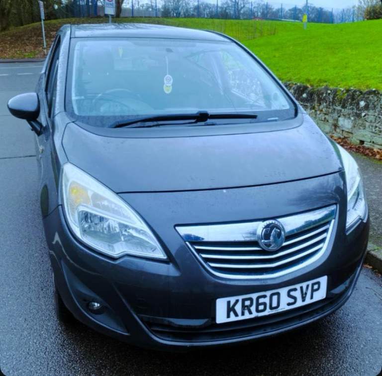 Mariva AUTOMATIC Sunroof full glass 8month Mot good runner 