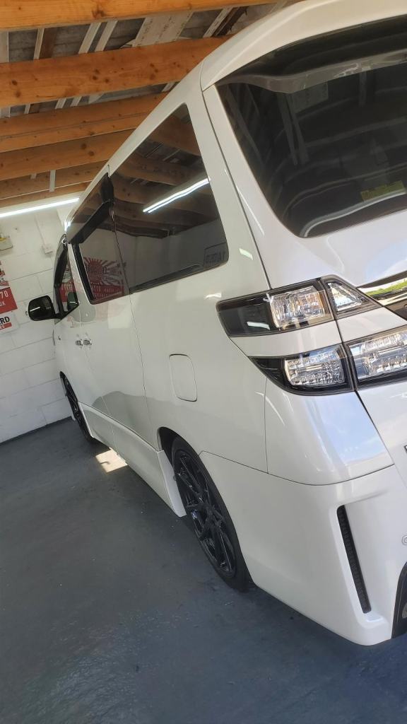 Toyota vellfire G S 2.4 auto fresh japanese import only 41k miles 2014 grade 4.5