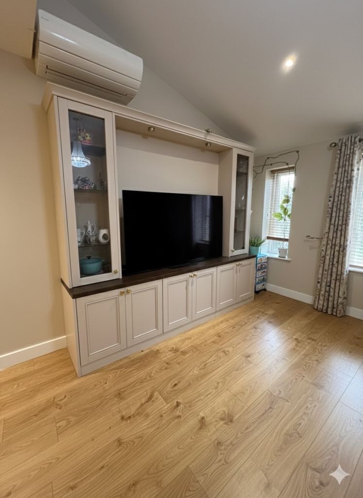 Stunning King-Size Rooms Available in Modern 3-Bed Home – RG6 (5 mins to Earley Station)