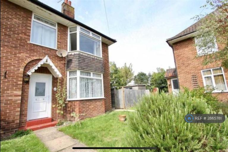 2 bedroom flat in Shotley Gate, Ipswich, IP9 (2 bed) (#2865781)