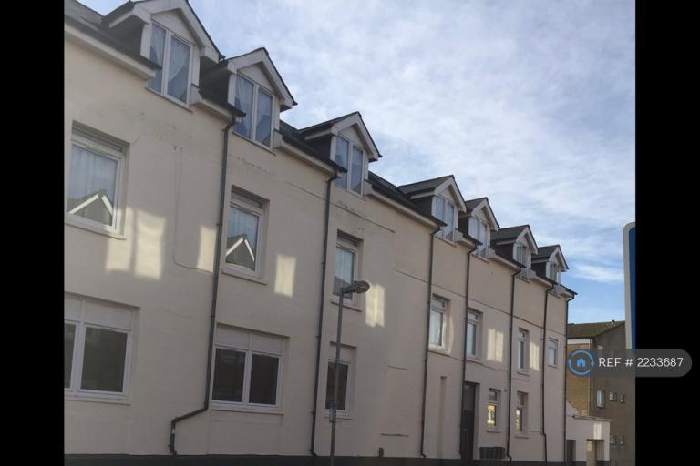2 bedroom house in Penarth Road, Cardiff, CF11 (2 bed) (#2233687)