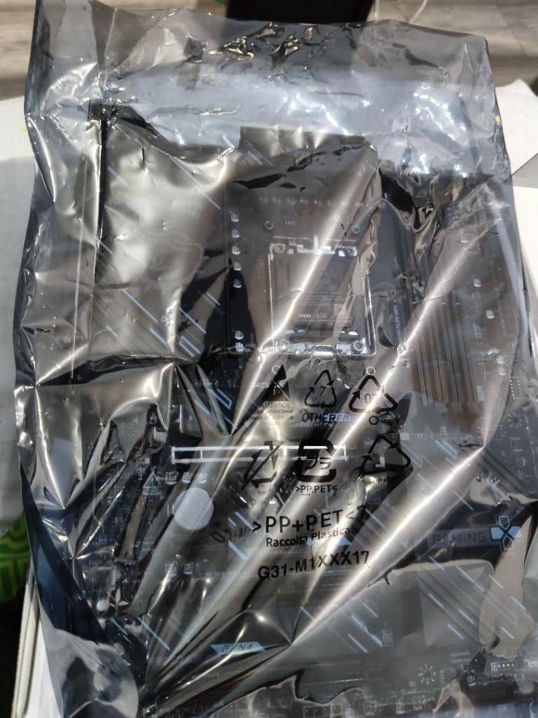 Gaming plus wifi x870e motherboard