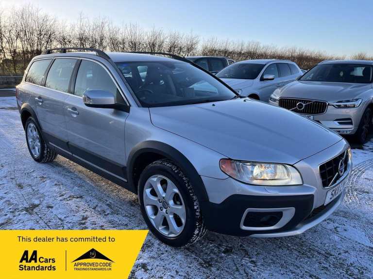 2011 Volvo XC70 2.4 D5 SE Lux AWD Euro 5 5dr Estate Diesel Manual