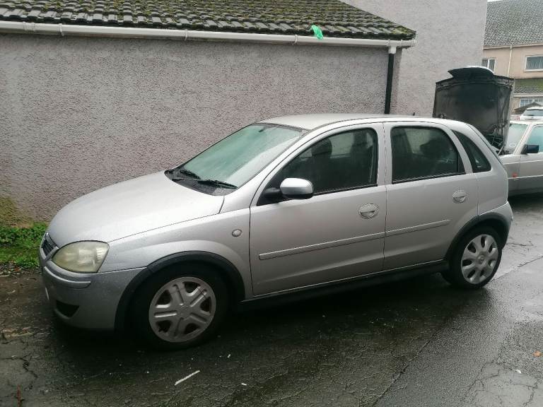 Corsa C auto. 1,4. Spares or Repairs. Needs ecu. Non starter. Mot 