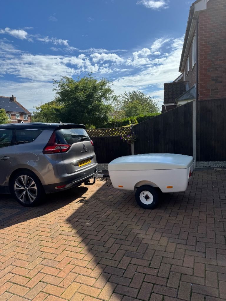 Car trailer 