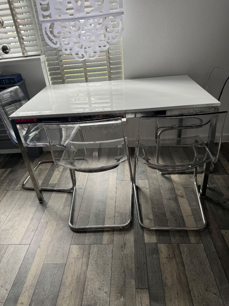 IKEA High-Gloss Dining Table & 4 Clear Tobias Chairs Set