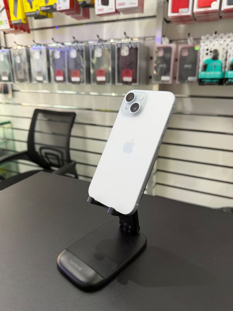 Apple iPhone 15 128GB Blue (Unlocked) in Immaculate Condition 86% BH