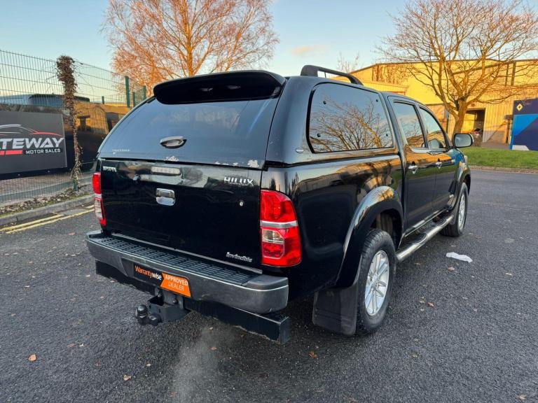 2015 Toyota Hilux Invincible D/Cab Pick Up 3.0 D-4D 4WD 171 Auto PICK UP DIESEL Automatic