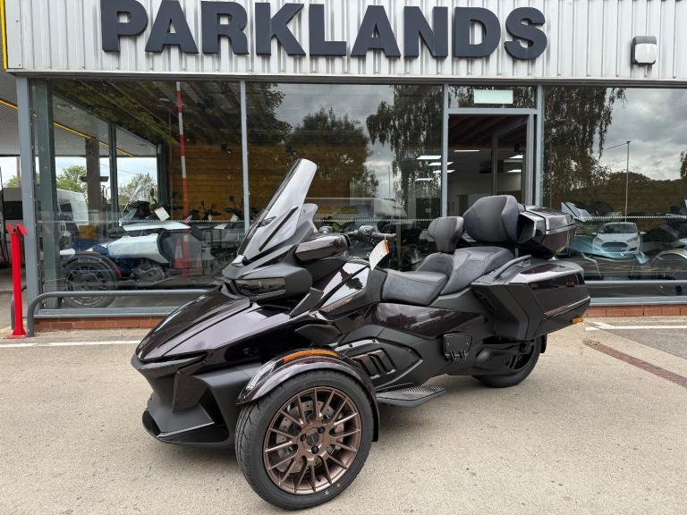 2025 Can-Am Spyder RT Sea to Sky1330cc 6 speed semi auto trike Dusk Metallic