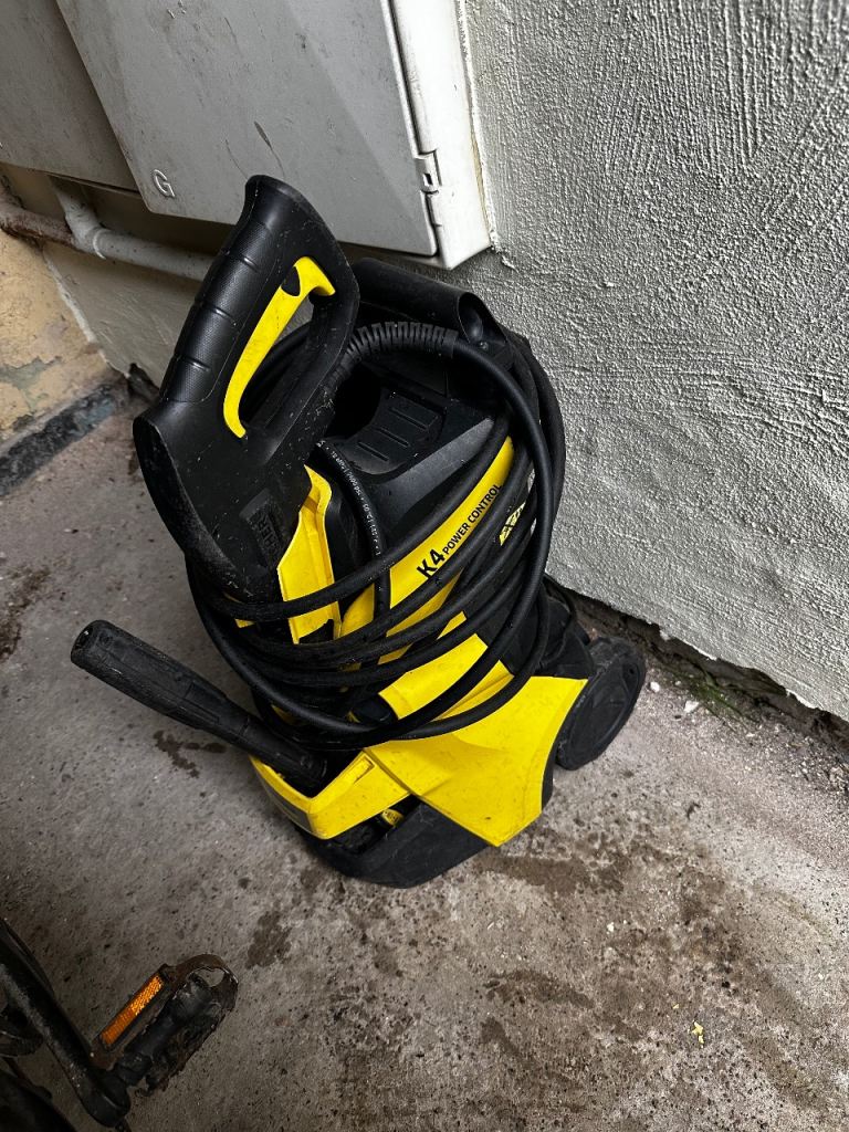 Karcher  pressure washer 