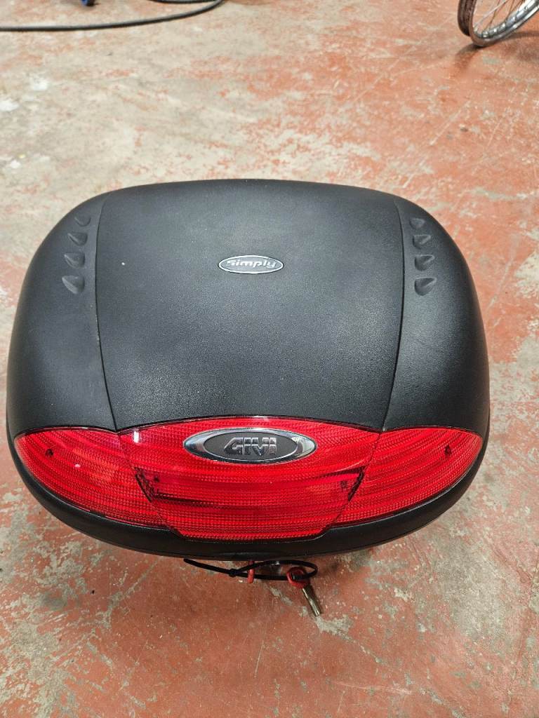 Top Boxes & Givi Mount Plate