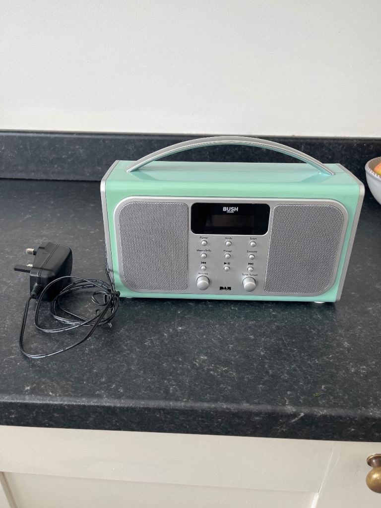 Bush DAB Radio in Mint Green – Good Condition