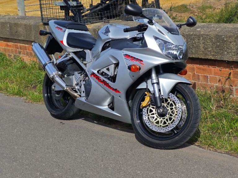 Fireblade CBR929r ltd edition 