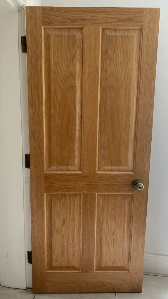 Internal fire door, 1980 x 830mm, 4 panel finished oak