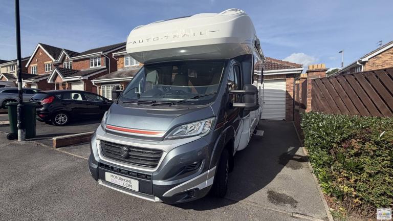 Autotrail Imala 715, manual 4 berth French bed, 2 belts motorhome for sale