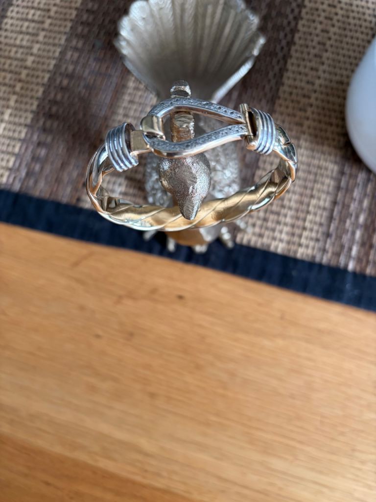 Gold hook & loop bangle - Heavy 