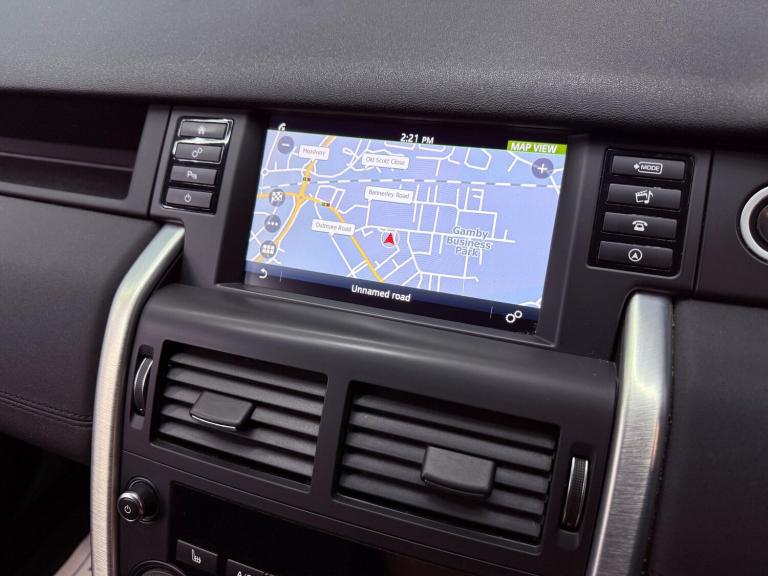 2017 Land Rover Discovery Sport 2.0 TD4 SE Tech 4WD Euro 6 (s/s) 5dr ESTATE Diesel Manual