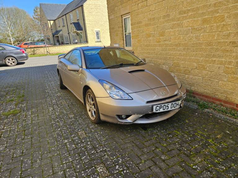Toyota Celica T Sport VVTL-i 2005 (NEEDS REPAIR) 