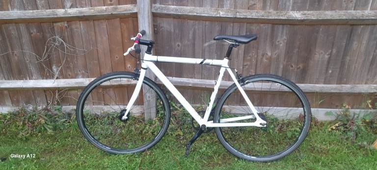 ultra light fixed wheel bike fuji track comp