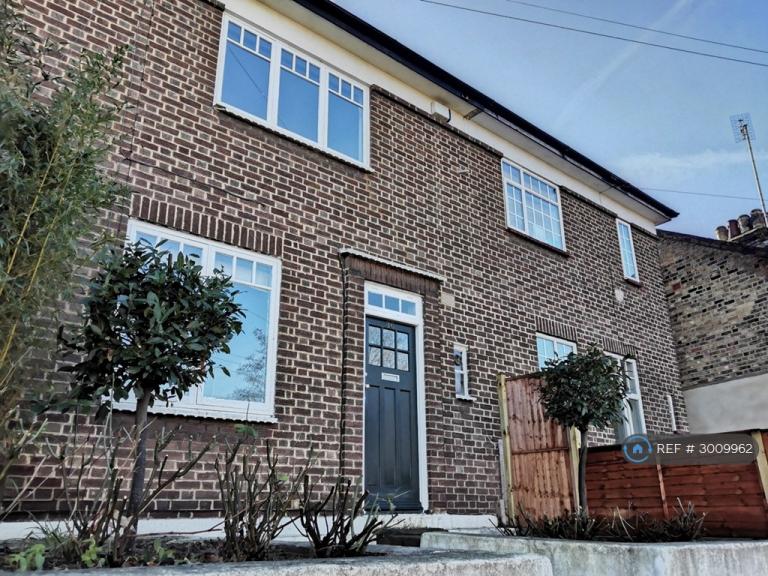 3 bedroom house in Winforton Street, Greenwich, SE10 (3 bed) (#3009962)