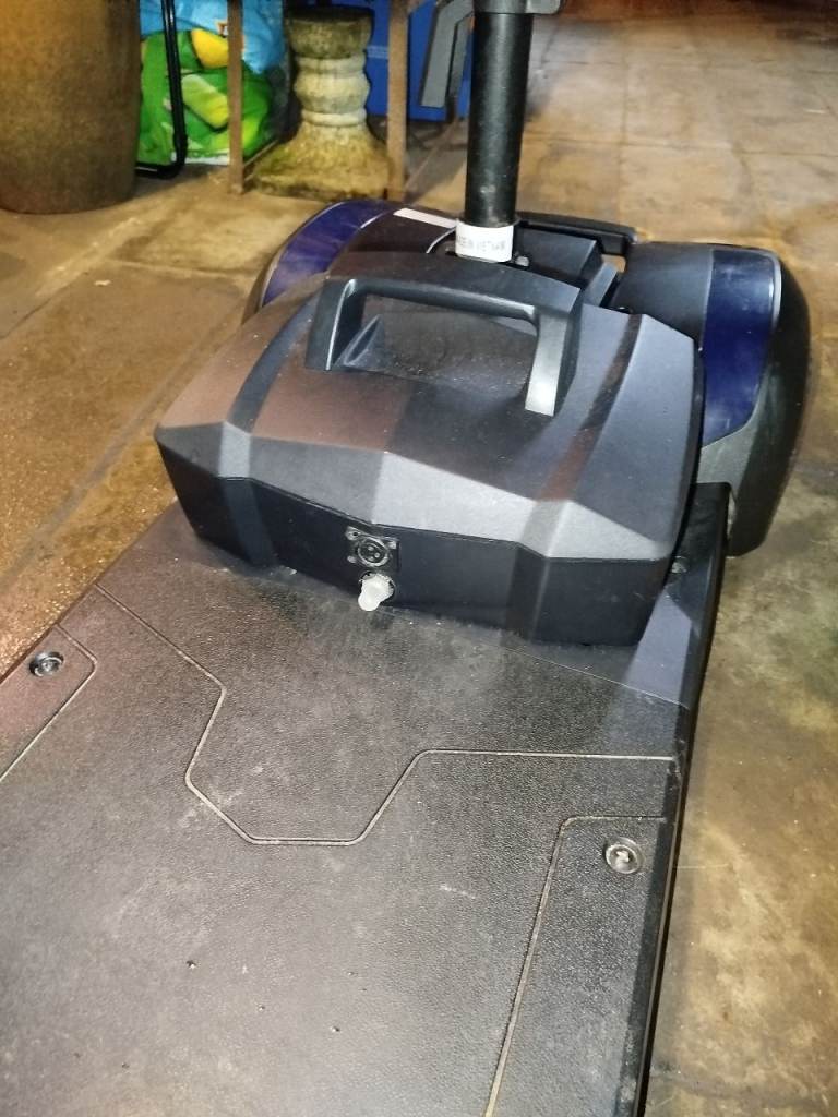 Lightweight Mobility Boot Scooter 