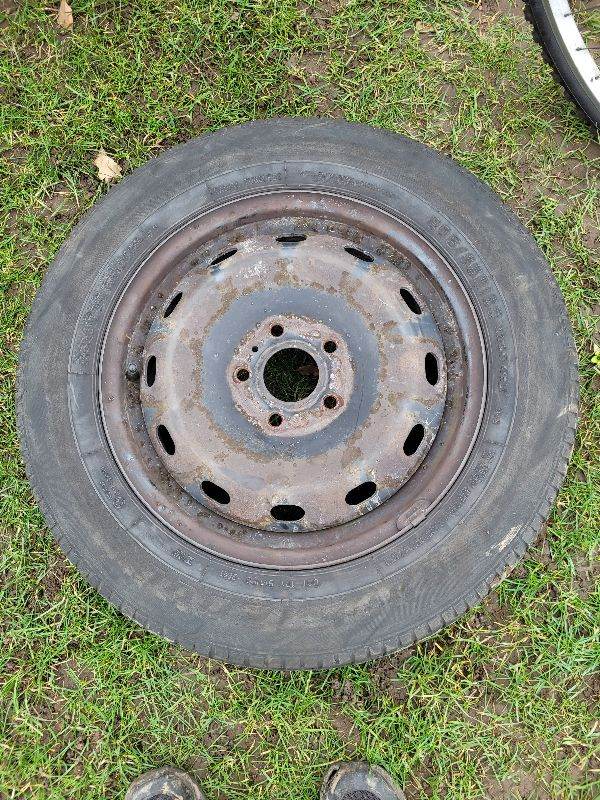 Vauxhall vivaro Renault traffic or Nissan primestar spare wheel and tyre size 205 65 16c 