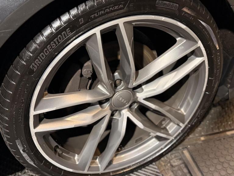 2017 Audi A6 Saloon 2.0 TDI ultra Black Edition Euro 6 (s/s) 4dr SALOON Diesel Manual