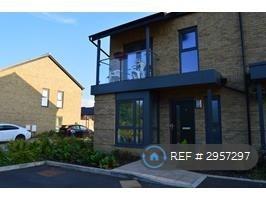 3 bedroom house in Cyber Avenue, Oakgrove, Milton Keynes, MK10 (3 bed) (#2957297)