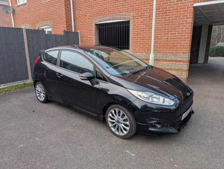 Ford, FIESTA, Hatchback, 2014, Manual, 998 (cc), 3 doors