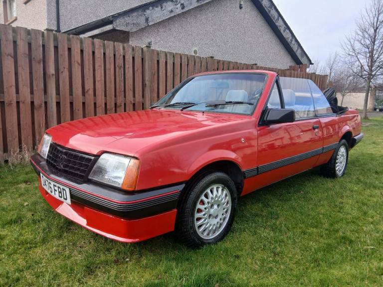  1986 Vauxhall Cavalier 1.8 Cabriolet convertible Automatic 47000 miles LONG MOT 