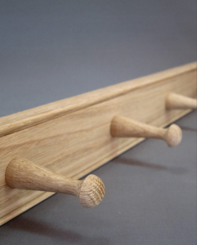 Solid Oak Handmade Peg Rail (6 Peg) – Turned Coat Rack, UK NEW Cost £56 ...
