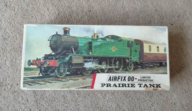 Airfix Prairie Tank Train 00-Scale