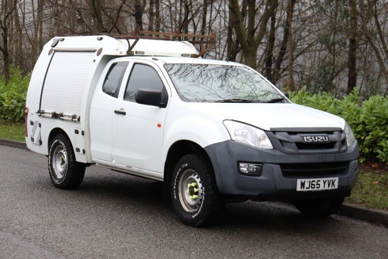 ISUZU D-MAX 2.5TD KING CAB 4X4 UTILITY TRUCK (2015)