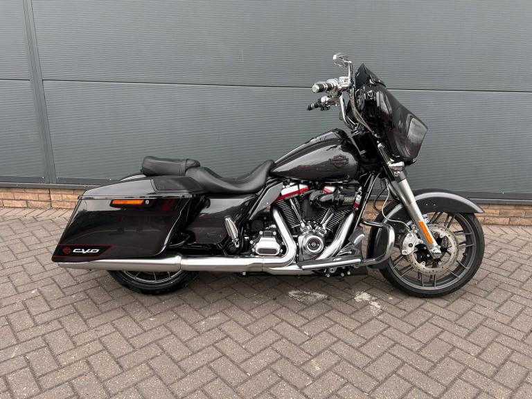 2020 Harley-Davidson CVO FLHXSE STREET GLIDE Custom Cruiser Manual