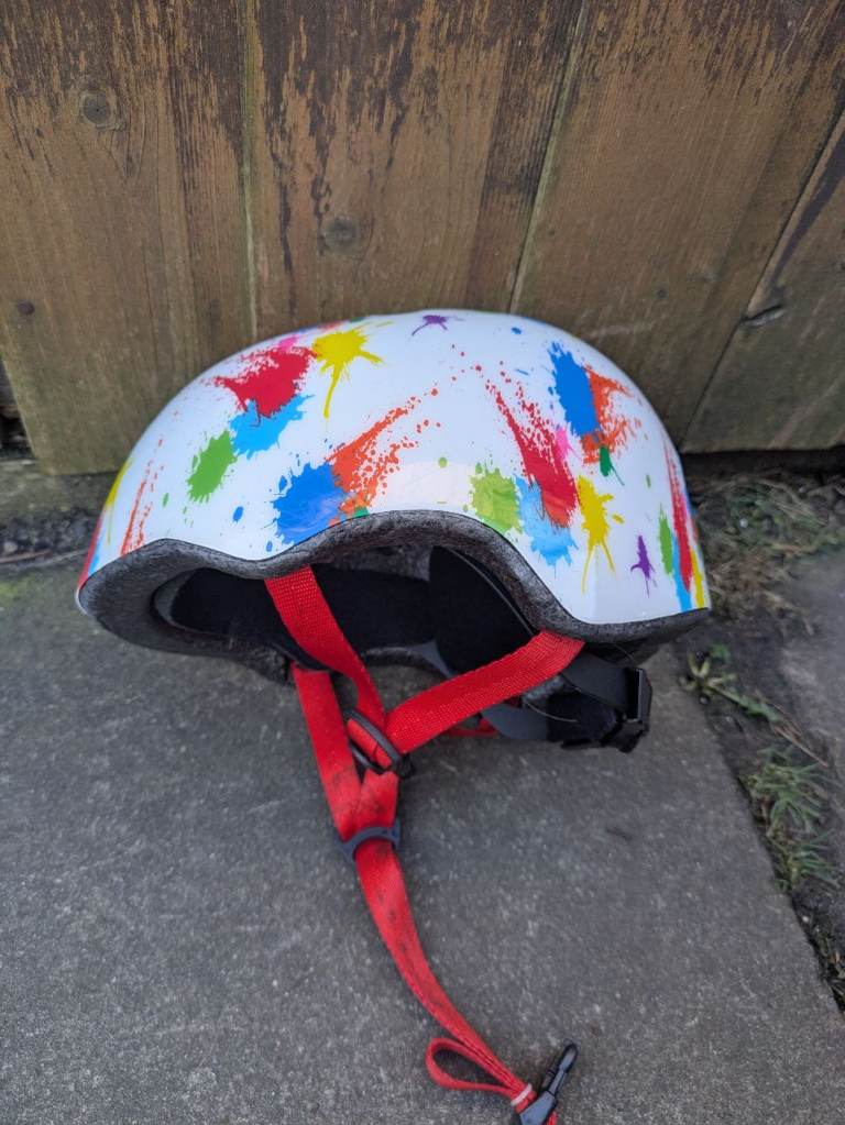 Kids bike helmet 