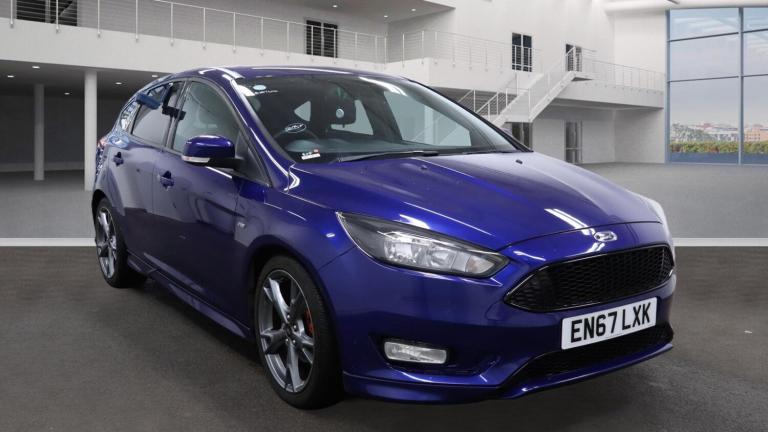 2017 Ford Focus 1.0T EcoBoost ST-Line X Euro 6 (s/s) 5dr HATCHBACK Petrol Manual