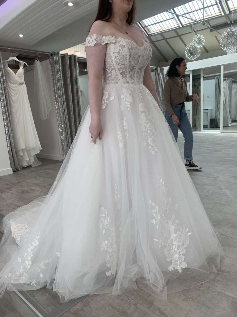 Wedding dress