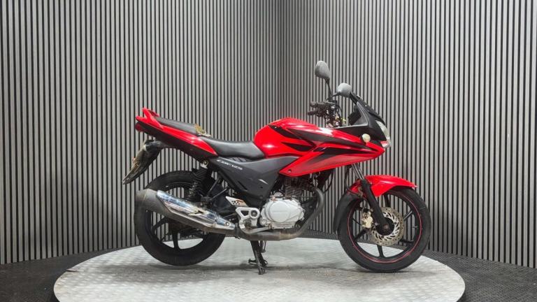 Honda CBF125 CBF [Phone number removed]K PROJECT COMMUTER BIKE 125CC LEARNER